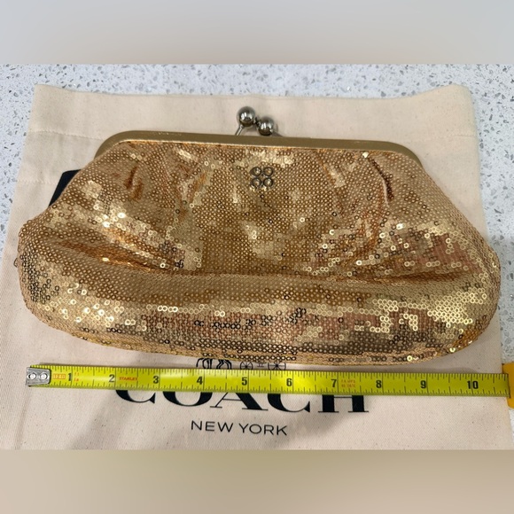 Coach Gold Sequin Vintage Clutch Bag - Picture 9 of 10